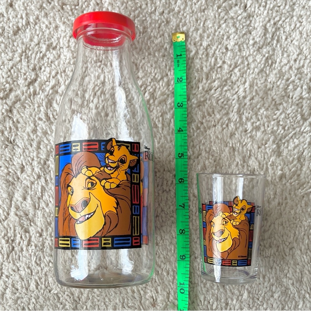 1990’s Vintage Lion King Themed Glass Carafe Bottle and Cup Set - Picture 2 of 11